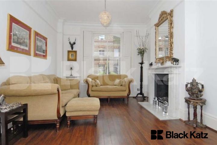 Stunning four double bedroomed Victorian house Ravensdon Street , Kennington